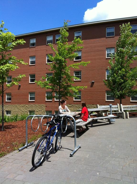 Unb Fredericton Accommodations Exterior photo