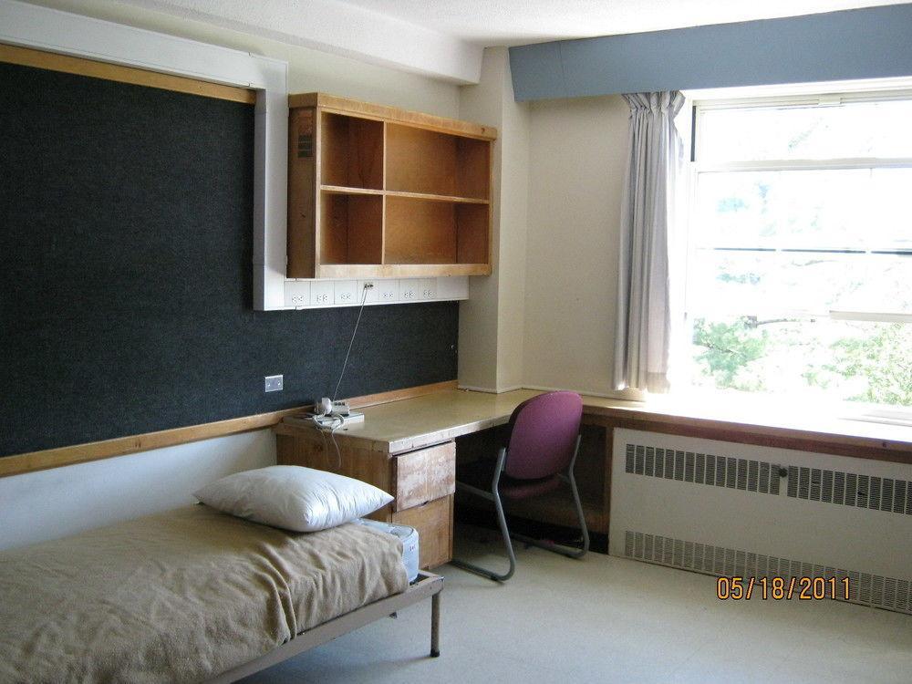 Unb Fredericton Accommodations Exterior photo